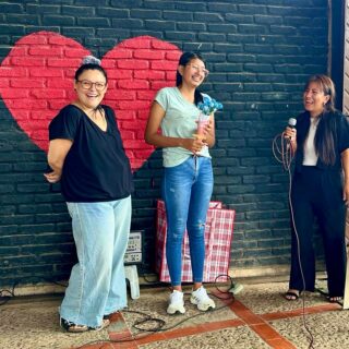 Nuevo proyecto!!! 👉🏻La casa de Rut y la casa de Pedro son dos casas de acogida en Bolivia donde las chicas y chicos que cumplen 18 años y tienen que dejar el Hogar infantil pueden alojarse y seguir estudiando hasta independizarse económicamente, normalmente son chicos sin recursos abandonados por sus familias desde pequeños. Allí viven con educadores que los apoyan  y orientan para que la transición sea más fácil. Nos alegramos mucho de poder colaborar con el alquiler 6 meses de la Casa de Rut. Aquí os dejamos algunas fotos para que veáis el trabajo y la visión de este proyecto tan bonito 😍 GRACIAS 🎓👏🏻

#lacasadeRut  #lacasadePedro #bolivia🇧🇴 #amorworld